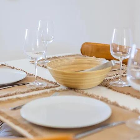 Delfin 8 * Cala Blanca (Menorca)